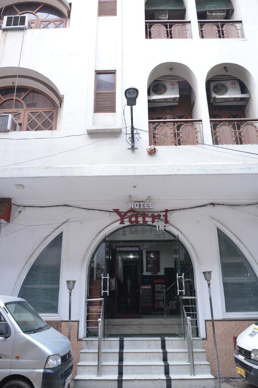 Hotel Yatri International New Delhi Luaran gambar